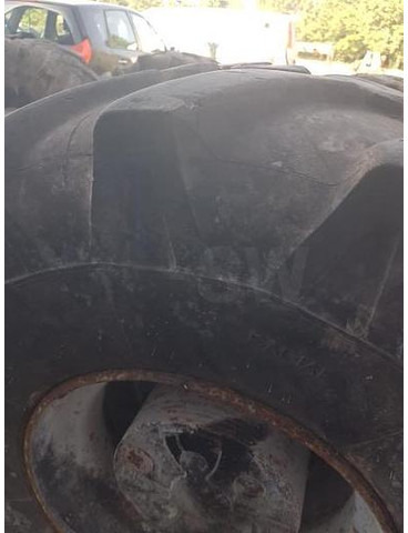 Michelin 18R19.5XF - Ελαστικά και ζάντες: φωτογραφία 2 Michelin 18R19.5XF - Ελαστικά και ζάντες: φωτογραφία 2