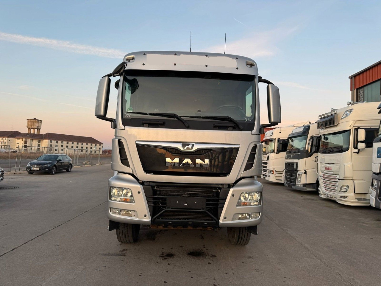 MAN TGS 41.470 * DREISEITENKIPPER * WASSERVERLUST * - Φορτηγό ανατρεπόμενο: φωτογραφία 2 MAN TGS 41.470 * DREISEITENKIPPER * WASSERVERLUST * - Φορτηγό ανατρεπόμενο: φωτογραφία 2