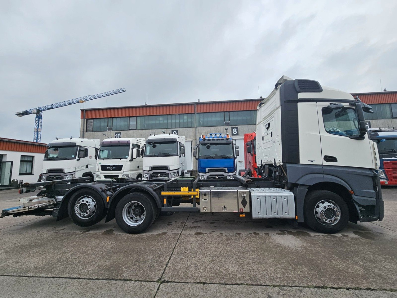 Mercedes-Benz ACTROS 2542 * VOLLLUFT * RETARDER * STANDH * BÄR - Φορτηγό σασί: φωτογραφία 4 Mercedes-Benz ACTROS 2542 * VOLLLUFT * RETARDER * STANDH * BÄR - Φορτηγό σασί: φωτογραφία 4