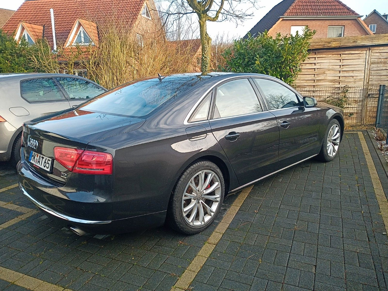 Audi A8 4.2 TDI tiptronic quattro - Λιμουζίνα/ Sedan: φωτογραφία 2 Audi A8 4.2 TDI tiptronic quattro - Λιμουζίνα/ Sedan: φωτογραφία 2
