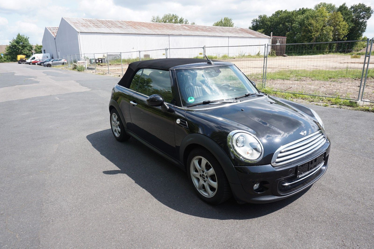 MINI Cooper Cabrio/ Leder - Αυτοκίνητο: φωτογραφία 2 MINI Cooper Cabrio/ Leder - Αυτοκίνητο: φωτογραφία 2