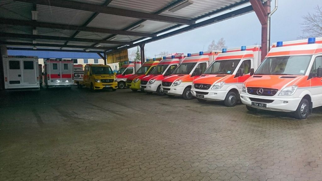 Mercedes-Benz Sprinter 516 CDI /on Stock / Mercedes-Benz Sprinter 516 CDI /on Stock / - Ασθενοφόρο: φωτογραφία 1 Mercedes-Benz Sprinter 516 CDI /on Stock / Mercedes-Benz Sprinter 516 CDI /on Stock / - Ασθενοφόρο: φωτογραφία 1