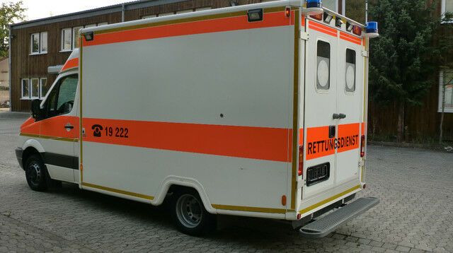 Mercedes-Benz Sprinter 516 CDI /on Stock / Mercedes-Benz Sprinter 516 CDI /on Stock / - Ασθενοφόρο: φωτογραφία 5 Mercedes-Benz Sprinter 516 CDI /on Stock / Mercedes-Benz Sprinter 516 CDI /on Stock / - Ασθενοφόρο: φωτογραφία 5