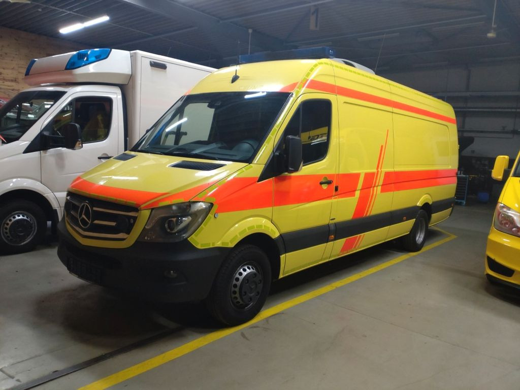 Mercedes-Benz Sprinter ITW RTW 519 2x on Stock Mercedes-Benz Sprinter ITW RTW 519 2x on Stock - Ασθενοφόρο: φωτογραφία 3 Mercedes-Benz Sprinter ITW RTW 519 2x on Stock Mercedes-Benz Sprinter ITW RTW 519 2x on Stock - Ασθενοφόρο: φωτογραφία 3