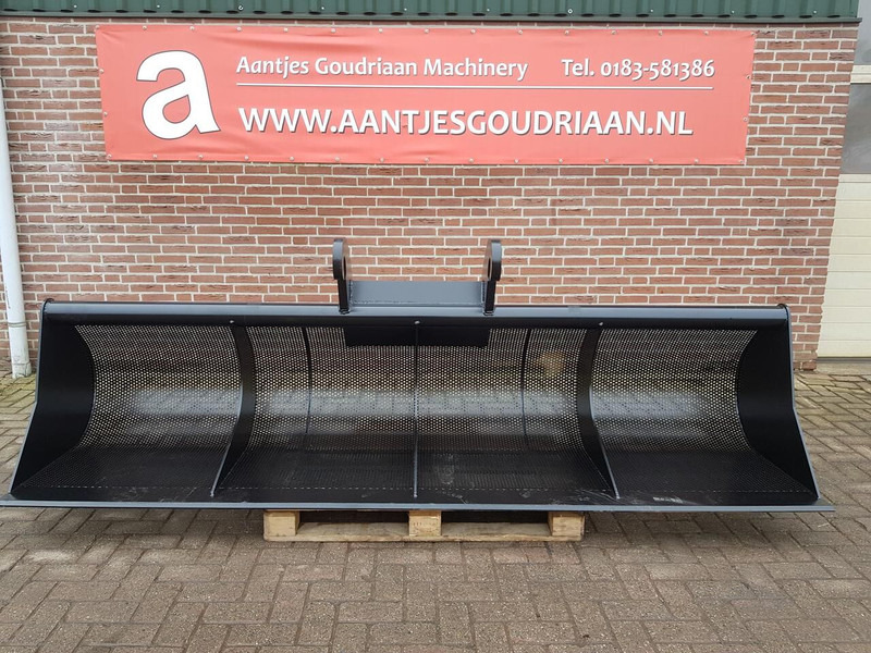 AGM Baggerbak 3 meter breed CW 3 - Κουβας: φωτογραφία 1 AGM Baggerbak 3 meter breed CW 3 - Κουβας: φωτογραφία 1