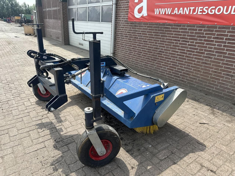 Bezem - Gebruikt - Σκούπα: φωτογραφία 2 Bezem - Gebruikt - Σκούπα: φωτογραφία 2