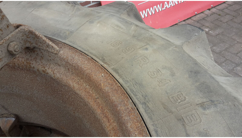 Dubbellucht 34 inch - Ελαστικά και ζάντες: φωτογραφία 3 Dubbellucht 34 inch - Ελαστικά και ζάντες: φωτογραφία 3