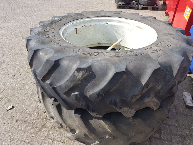 Goodyear banden - Ελαστικά και ζάντες: φωτογραφία 2 Goodyear banden - Ελαστικά και ζάντες: φωτογραφία 2