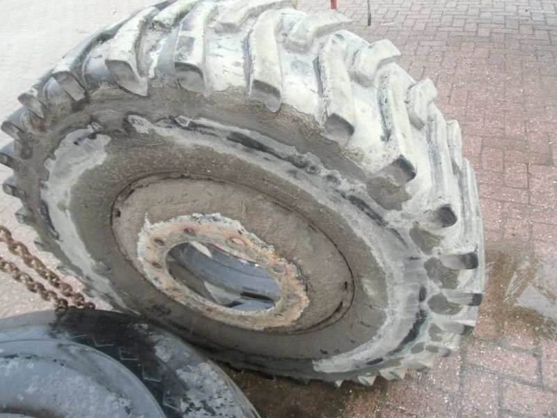 Onbekend Kraanband - Ελαστικά και ζάντες: φωτογραφία 2 Onbekend Kraanband - Ελαστικά και ζάντες: φωτογραφία 2