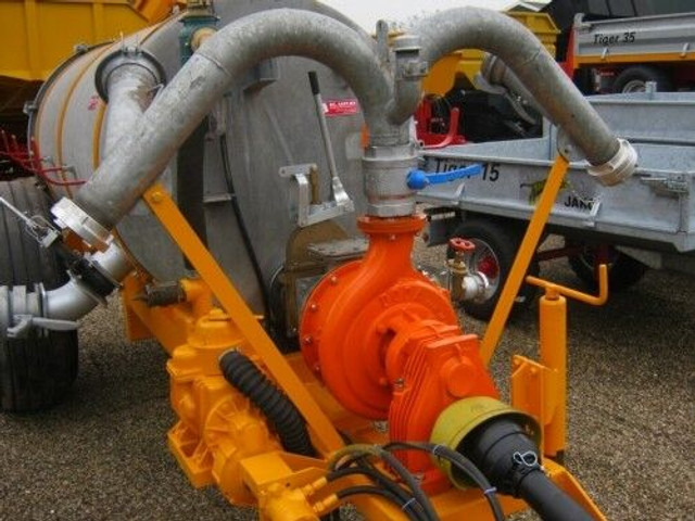 Onbekend - Κοπροδιανομέας: φωτογραφία 1 Onbekend - Κοπροδιανομέας: φωτογραφία 1