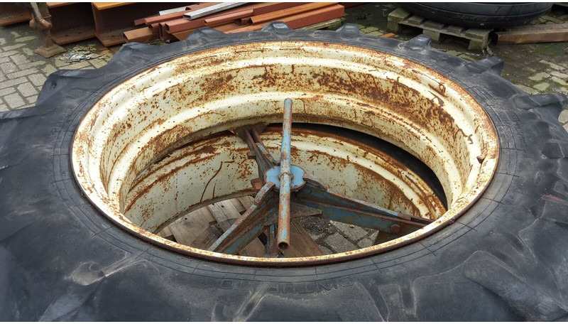 Pirelli - Ελαστικά και ζάντες: φωτογραφία 4 Pirelli - Ελαστικά και ζάντες: φωτογραφία 4