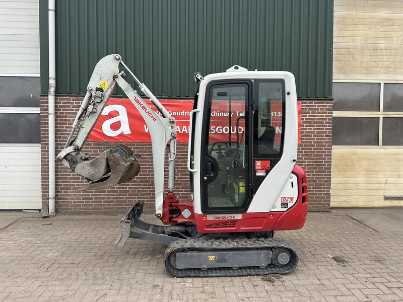 Takeuchi TB216 - Gebruikt - Μίνι εκσκαφέας: φωτογραφία 1 Takeuchi TB216 - Gebruikt - Μίνι εκσκαφέας: φωτογραφία 1