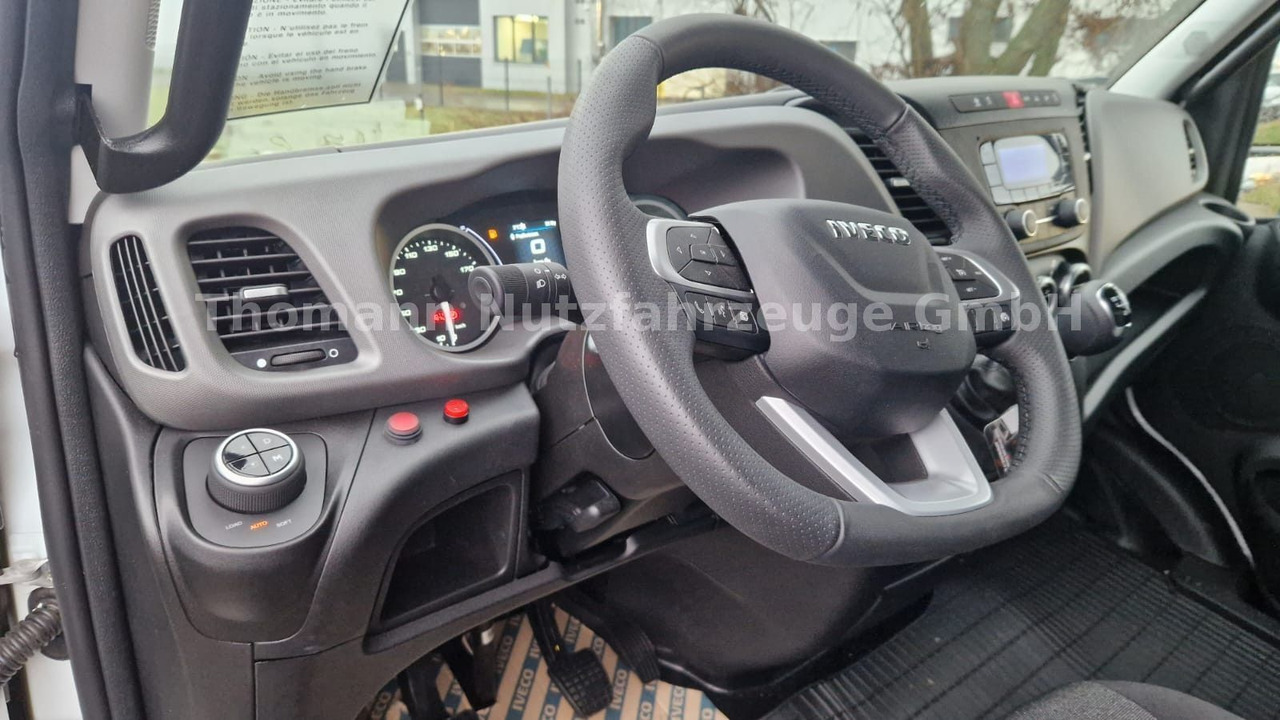 Iveco Daily 70C18H Pritsche Plane 1000KG LBW Luftfeder Iveco Daily 70C18H Pritsche Plane 1000KG LBW Luftfeder - Επαγγελματικό αυτοκίνητο με μουσαμά: φωτογραφία 4 Iveco Daily 70C18H Pritsche Plane 1000KG LBW Luftfeder Iveco Daily 70C18H Pritsche Plane 1000KG LBW Luftfeder - Επαγγελματικό αυτοκίνητο με μουσαμά: φωτογραφία 4
