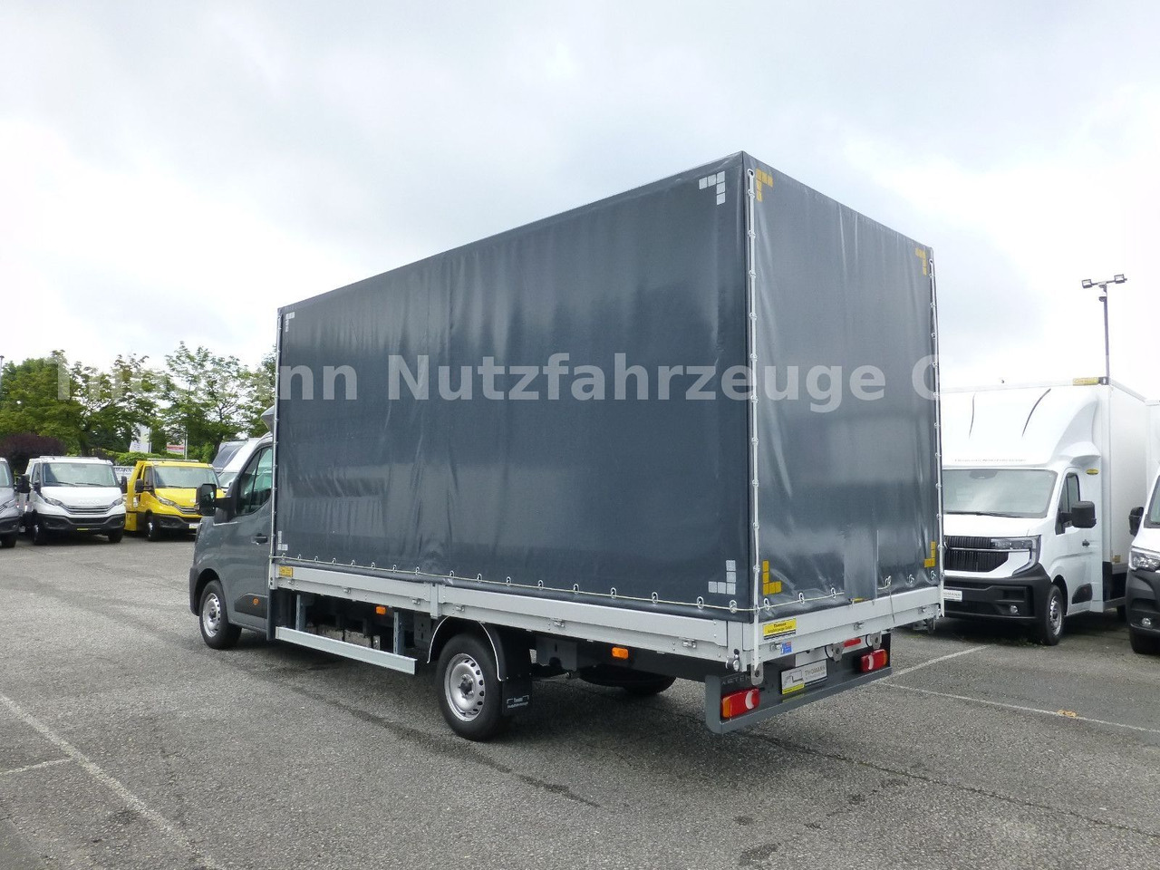Renault NEW Master Pritsche Plane Premium 2025 - Επαγγελματικό αυτοκίνητο με μουσαμά: φωτογραφία 5 Renault NEW Master Pritsche Plane Premium 2025 - Επαγγελματικό αυτοκίνητο με μουσαμά: φωτογραφία 5