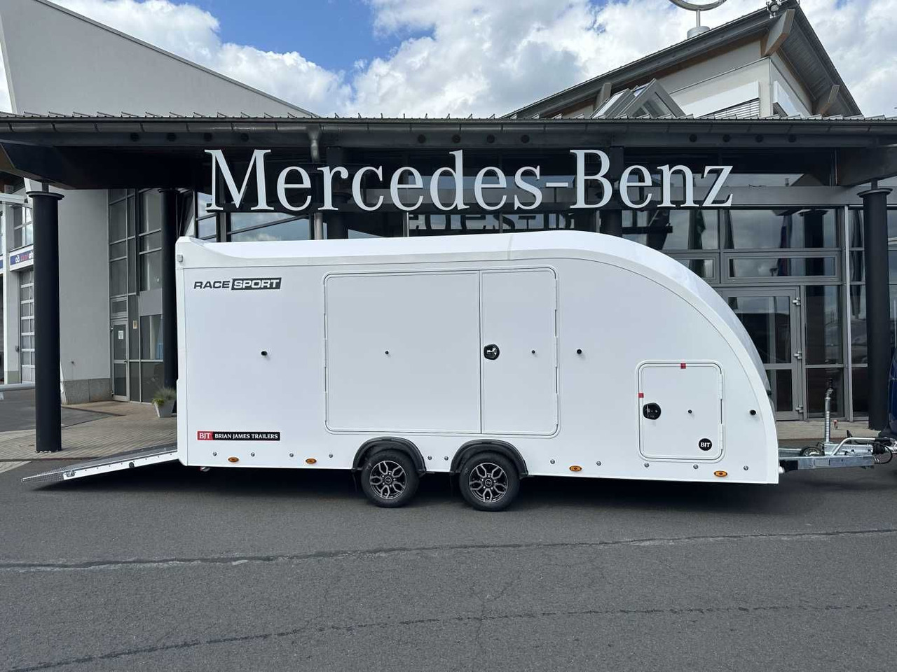 Brian James Race Sport Länge: 5,03 m / 3.000 kg - Ρυμούλκα αυτοκινητάμαξα: φωτογραφία 1 Brian James Race Sport Länge: 5,03 m / 3.000 kg - Ρυμούλκα αυτοκινητάμαξα: φωτογραφία 1