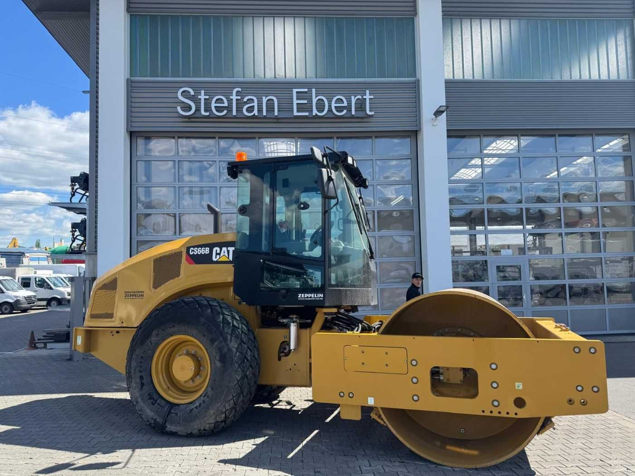 CAT CS66B / 2017 / nur 83h! / Klima / neuwertig! - Οδοστρωτήρες: φωτογραφία 1 CAT CS66B / 2017 / nur 83h! / Klima / neuwertig! - Οδοστρωτήρες: φωτογραφία 1