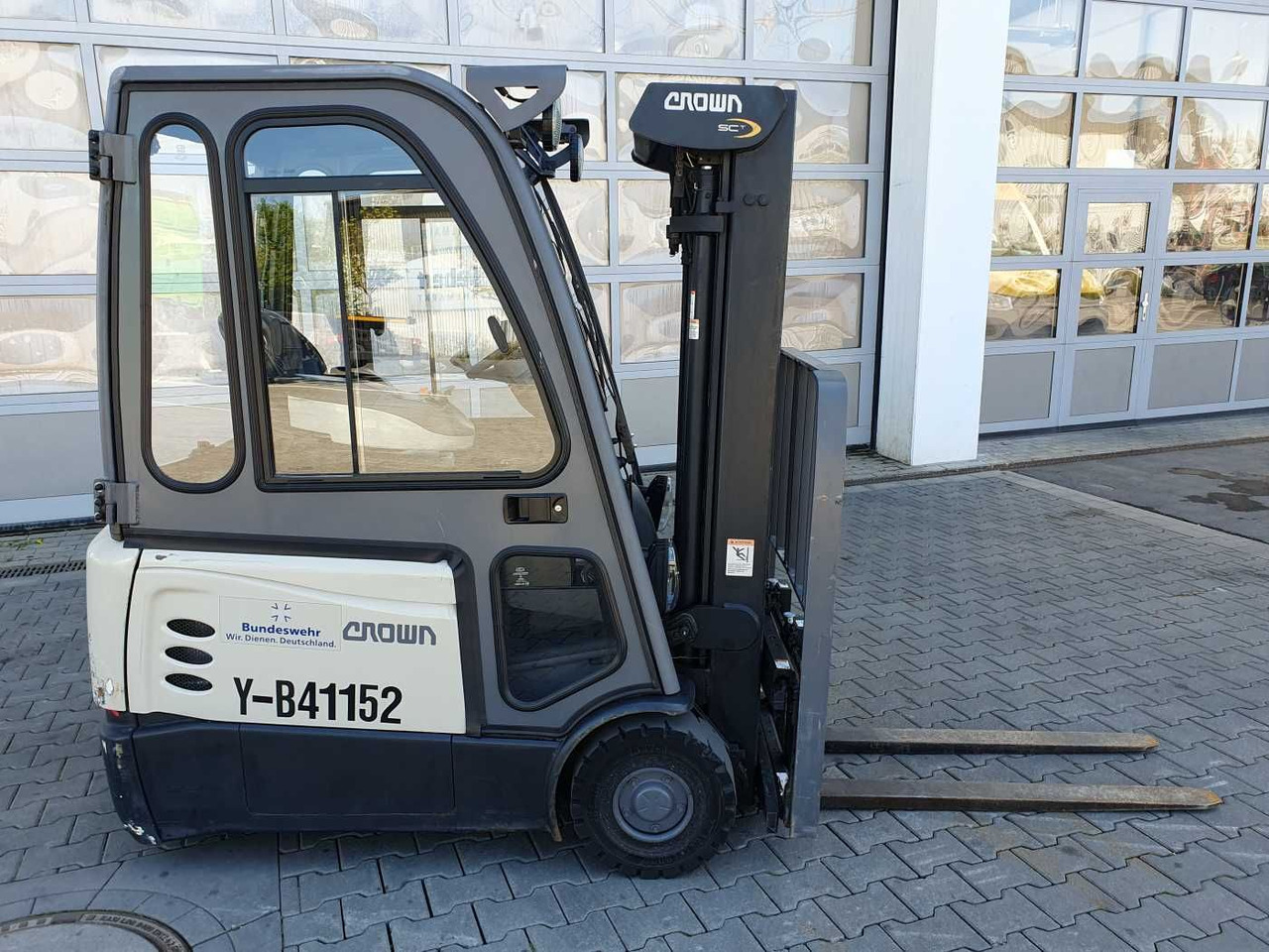 Crown SCT6020-1.3 /Triplex: 4.30m /Batterie 2020 - Ηλεκτροκίνητο περονοφόρο: φωτογραφία 2 Crown SCT6020-1.3 /Triplex: 4.30m /Batterie 2020 - Ηλεκτροκίνητο περονοφόρο: φωτογραφία 2