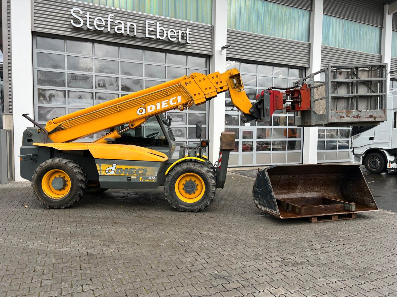 Dieci Icarus 40.16 ET 166 / 4.238 h / 2003 - Τηλεσκοπικός φορτωτής: φωτογραφία 2 Dieci Icarus 40.16 ET 166 / 4.238 h / 2003 - Τηλεσκοπικός φορτωτής: φωτογραφία 2