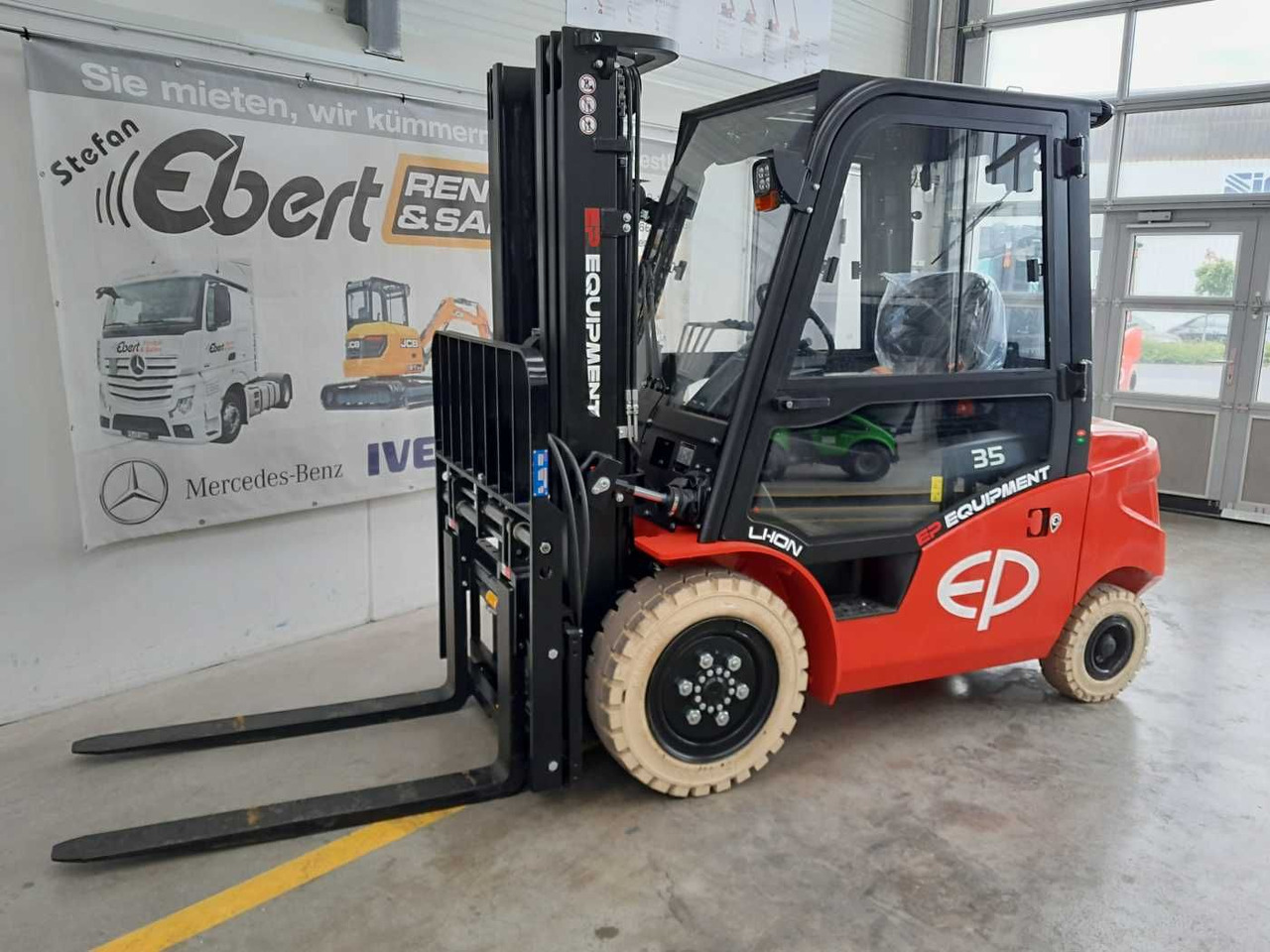EP Equipment EFL353 / 3,5T / Triplex: 4,80m /ZVG - Ηλεκτροκίνητο περονοφόρο: φωτογραφία 1 EP Equipment EFL353 / 3,5T / Triplex: 4,80m /ZVG - Ηλεκτροκίνητο περονοφόρο: φωτογραφία 1