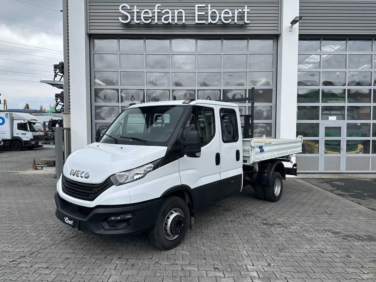 Iveco 70C18H 3-S.Kipper *R.3750mm*7Sitze*AHK* - Όχημα με ανατρεπομενη καροτσα: φωτογραφία 1 Iveco 70C18H 3-S.Kipper *R.3750mm*7Sitze*AHK* - Όχημα με ανατρεπομενη καροτσα: φωτογραφία 1