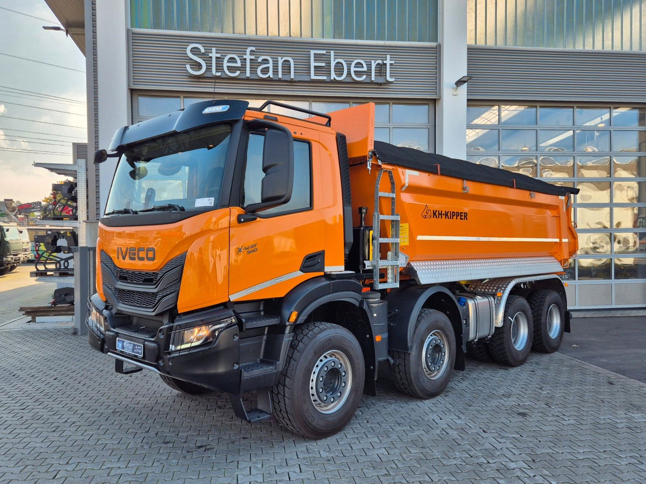 Iveco AD360X54Z HR OFF 8x4 Intarder AHK - Φορτηγό καδοφόρος φορτωτής: φωτογραφία 4 Iveco AD360X54Z HR OFF 8x4 Intarder AHK - Φορτηγό καδοφόρος φορτωτής: φωτογραφία 4