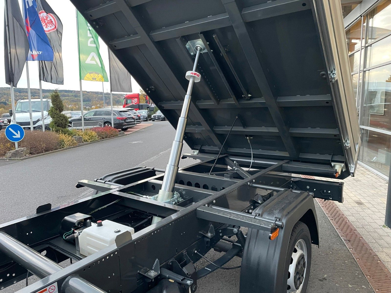 Όχημα με ανατρεπομενη καροτσα Iveco Daily 35S14 A8*R3.450mm*Automatik*Kamera*2Sitze*: φωτογραφία 17 Όχημα με ανατρεπομενη καροτσα Iveco Daily 35S14 A8*R3.450mm*Automatik*Kamera*2Sitze*: φωτογραφία 17