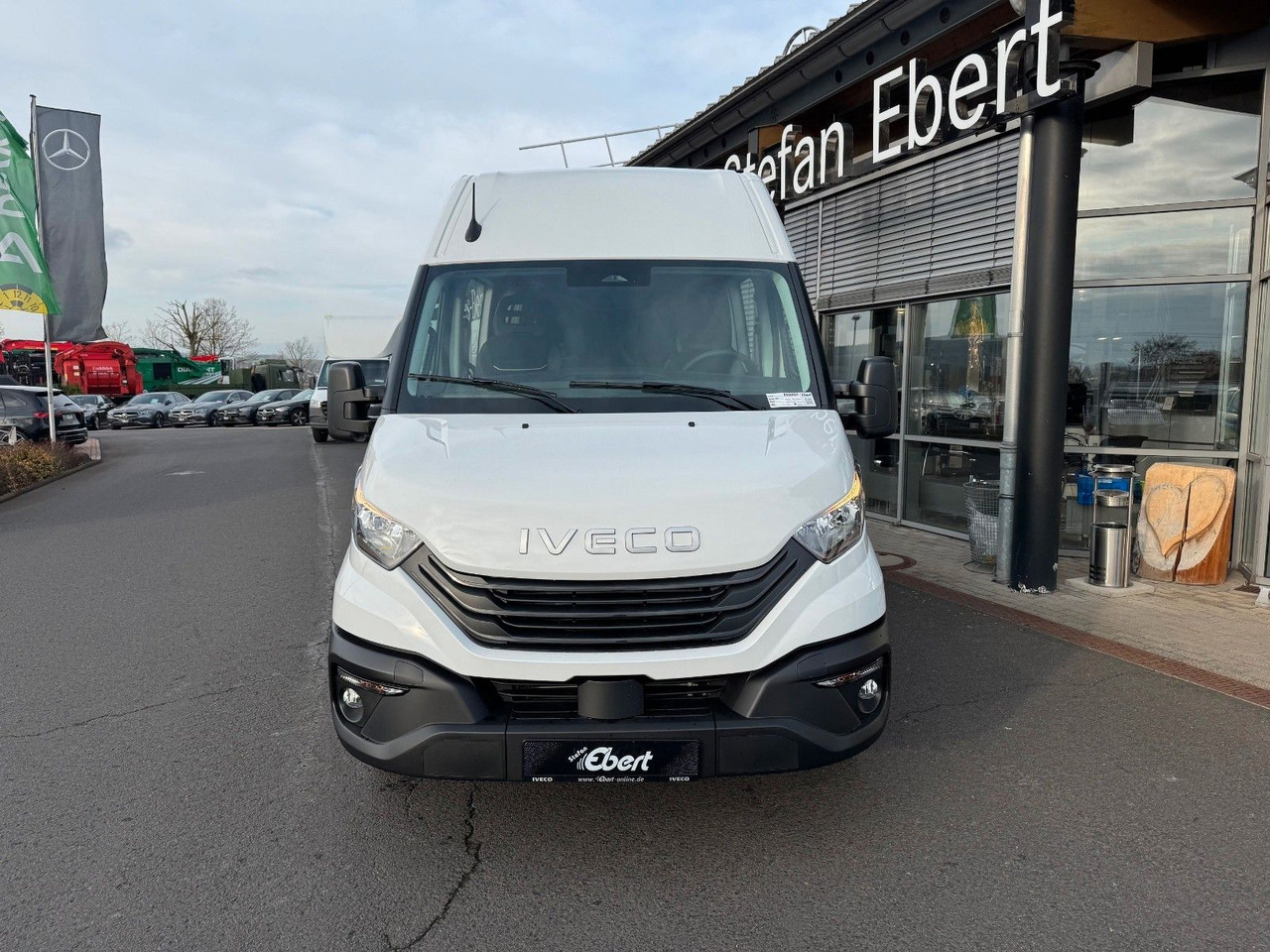 Iveco Daily 35S16 A8 *DoKa*Automatik*AHK*R3.520mm* - Βαν: φωτογραφία 3 Iveco Daily 35S16 A8 *DoKa*Automatik*AHK*R3.520mm* - Βαν: φωτογραφία 3