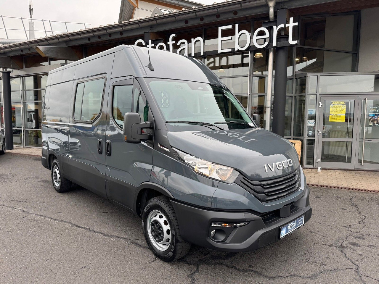 Iveco Daily 35S18HA8 3.0L *R3.520mm*AHK*2xSchiebetür* - Βαν: φωτογραφία 1 Iveco Daily 35S18HA8 3.0L *R3.520mm*AHK*2xSchiebetür* - Βαν: φωτογραφία 1