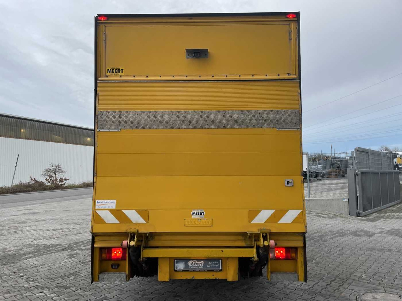 Iveco Daily 50C17 3.0L *Koffer*LBW*Klima* - Επαγγελματικό αυτοκίνητο κόφα: φωτογραφία 4 Iveco Daily 50C17 3.0L *Koffer*LBW*Klima* - Επαγγελματικό αυτοκίνητο κόφα: φωτογραφία 4