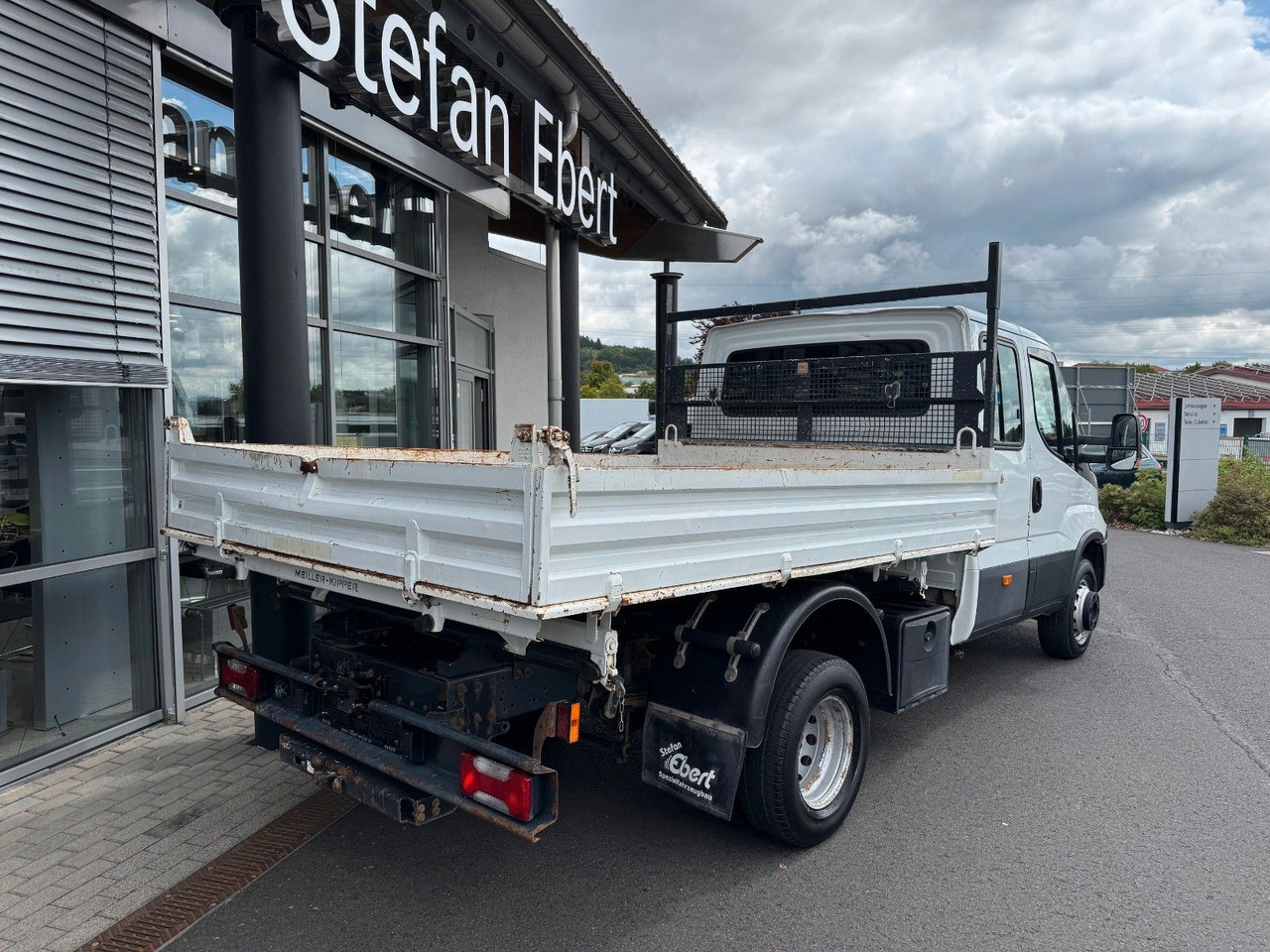 Iveco Daily 60C18H Kipper *R3.750mm*2xAHK*Automatik* - Όχημα με ανατρεπομενη καροτσα, Διπλοκάμπινο ελαφρύ επαγγελματικό: φωτογραφία 4 Iveco Daily 60C18H Kipper *R3.750mm*2xAHK*Automatik* - Όχημα με ανατρεπομενη καροτσα, Διπλοκάμπινο ελαφρύ επαγγελματικό: φωτογραφία 4