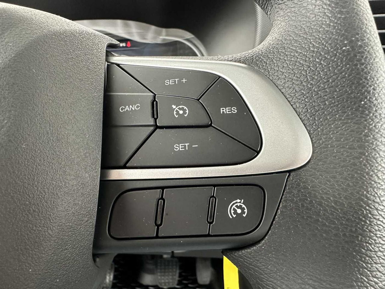 Όχημα με ανατρεπομενη καροτσα Iveco Daily 70C18H 3-S.-Kipper *R3.750mm*2xAHK*: φωτογραφία 11