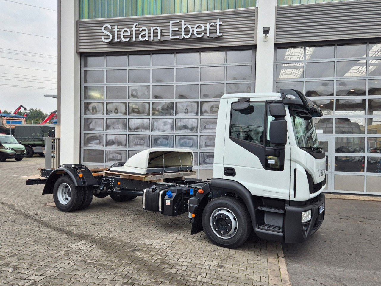 Iveco Eurocargo ML120E21/FP Spoiler Klima Xenon 3 St. - Φορτηγό σασί: φωτογραφία 5 Iveco Eurocargo ML120E21/FP Spoiler Klima Xenon 3 St. - Φορτηγό σασί: φωτογραφία 5