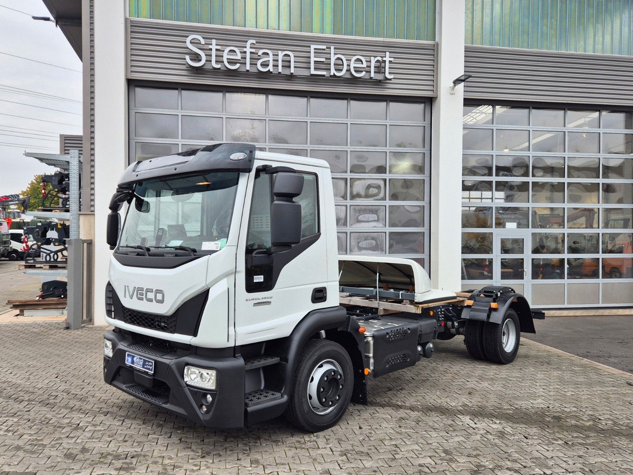 Iveco Eurocargo ML120E21/FP Spoiler Klima Xenon 3 St. - Φορτηγό σασί: φωτογραφία 1 Iveco Eurocargo ML120E21/FP Spoiler Klima Xenon 3 St. - Φορτηγό σασί: φωτογραφία 1