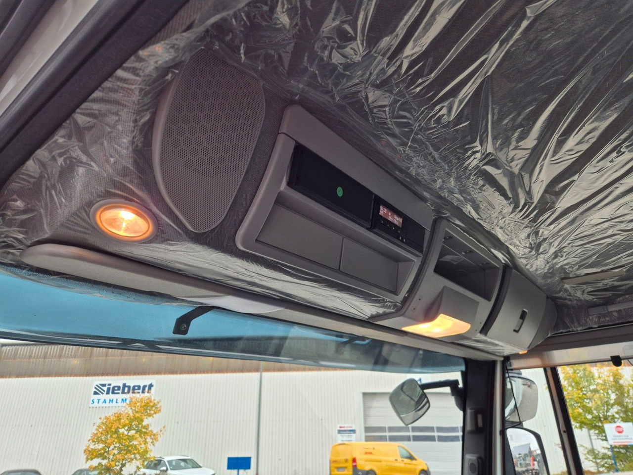 Φορτηγό για τη μεταφορά ποτών Iveco Eurocargo ML160E28/FP Böse Schwenkwand LBW 2xAHK: φωτογραφία 26