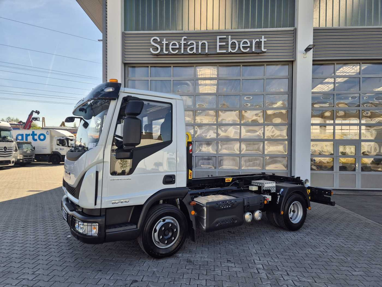 Iveco Eurocargo ML80E21K 4x2 Hyva 05-32-K-DIN-BF 2xAHK - Φορτηγό φόρτωσης γάντζου: φωτογραφία 3 Iveco Eurocargo ML80E21K 4x2 Hyva 05-32-K-DIN-BF 2xAHK - Φορτηγό φόρτωσης γάντζου: φωτογραφία 3