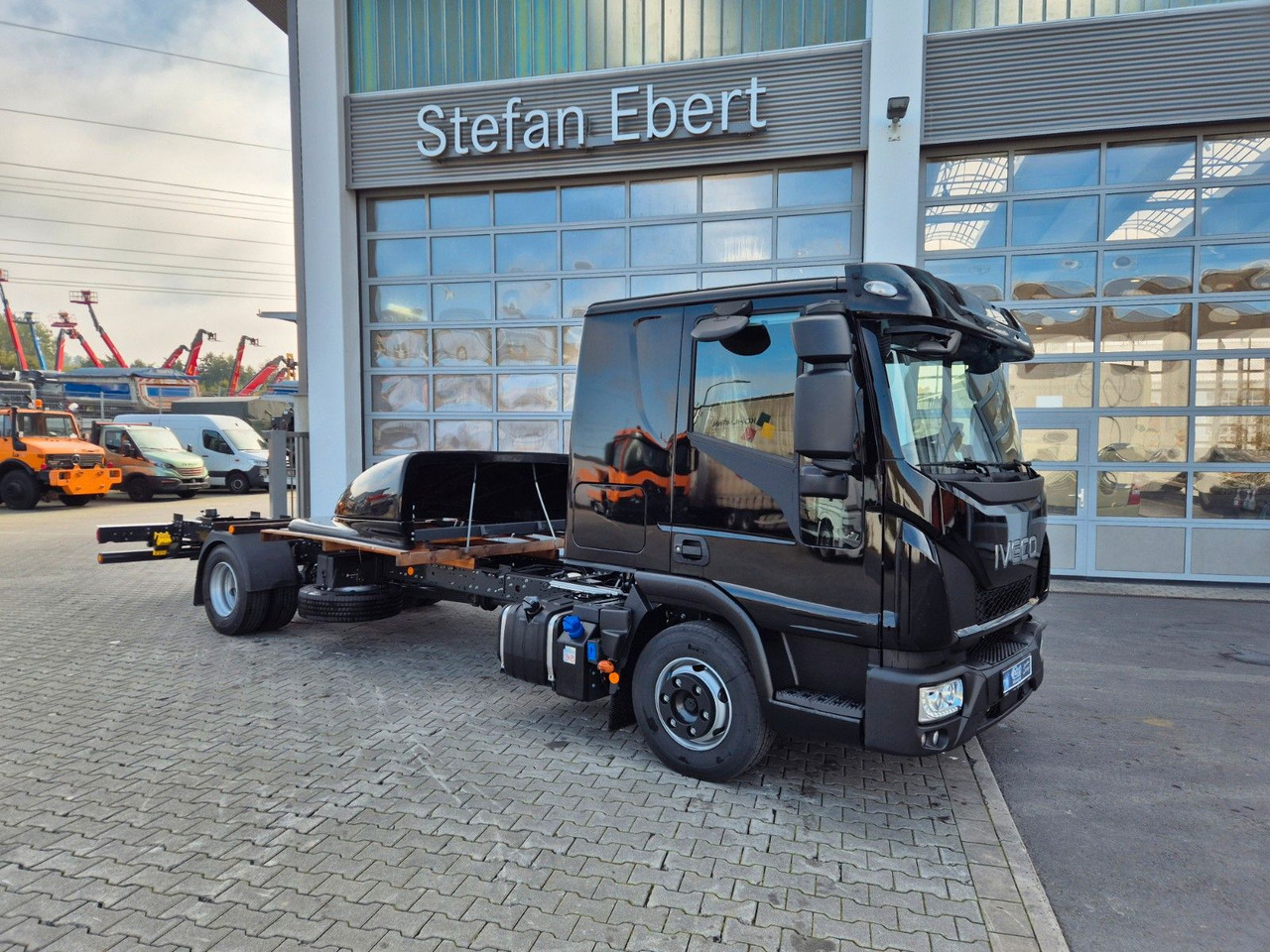 Iveco Eurocargo ML80E22/P 2x AHK Klima Standh. Bett - Φορτηγό σασί: φωτογραφία 5 Iveco Eurocargo ML80E22/P 2x AHK Klima Standh. Bett - Φορτηγό σασί: φωτογραφία 5