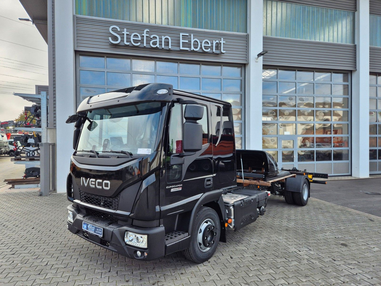 Iveco Eurocargo ML80E22/P 2x AHK Klima Standh. Bett - Φορτηγό σασί: φωτογραφία 1 Iveco Eurocargo ML80E22/P 2x AHK Klima Standh. Bett - Φορτηγό σασί: φωτογραφία 1