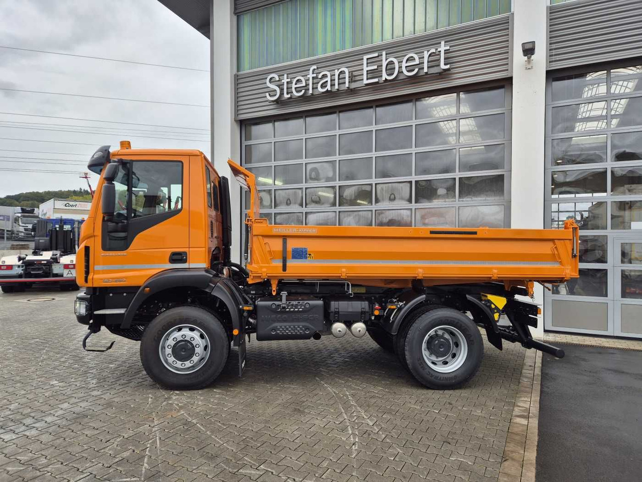 Iveco ML150E28W 4x4 Meiller Dreiseitenkipper 2xAHK - Φορτηγό ανατρεπόμενο: φωτογραφία 4 Iveco ML150E28W 4x4 Meiller Dreiseitenkipper 2xAHK - Φορτηγό ανατρεπόμενο: φωτογραφία 4