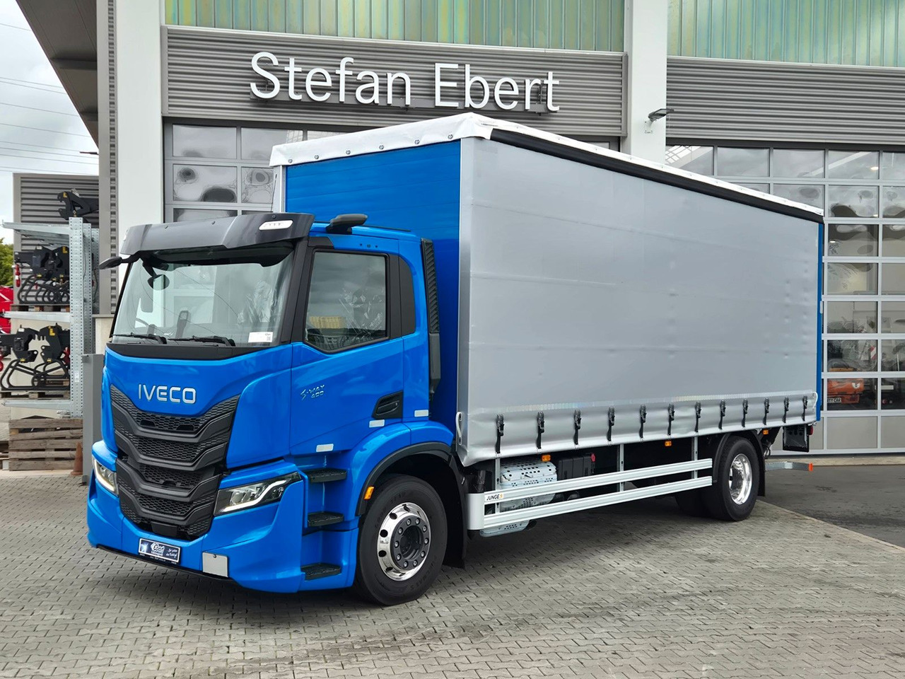 Iveco S-Way AD190S40/P Curtainsider *MirrorCam*LBW* - Φορτηγό μουσαμάς: φωτογραφία 1 Iveco S-Way AD190S40/P Curtainsider *MirrorCam*LBW* - Φορτηγό μουσαμάς: φωτογραφία 1