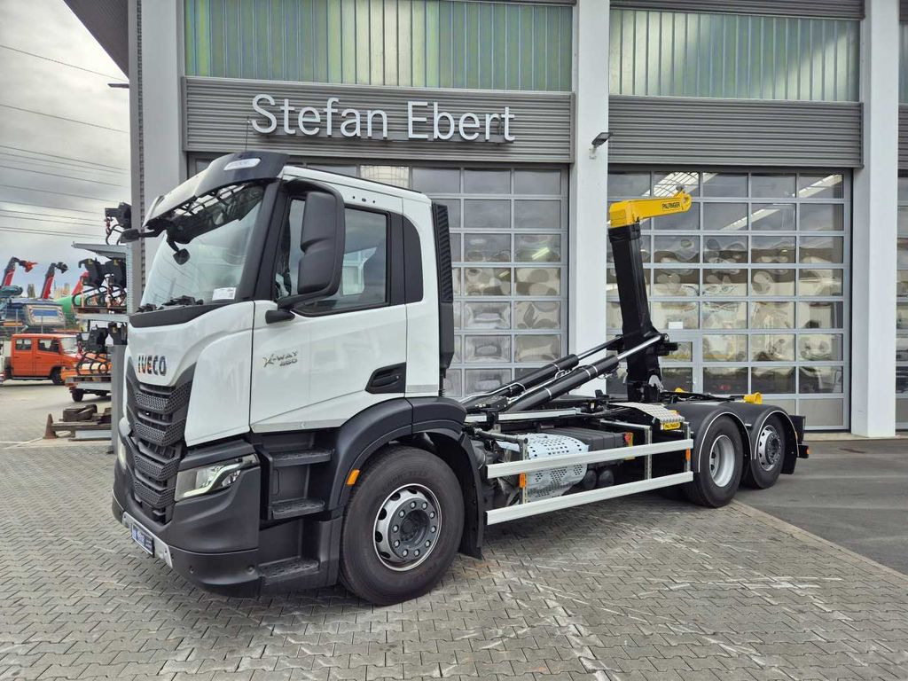 Iveco X-Way AD280X46Y/PS ON 6x2 Palfinger PHT20SLD5 4x - Φορτηγό φόρτωσης γάντζου: φωτογραφία 2 Iveco X-Way AD280X46Y/PS ON 6x2 Palfinger PHT20SLD5 4x - Φορτηγό φόρτωσης γάντζου: φωτογραφία 2