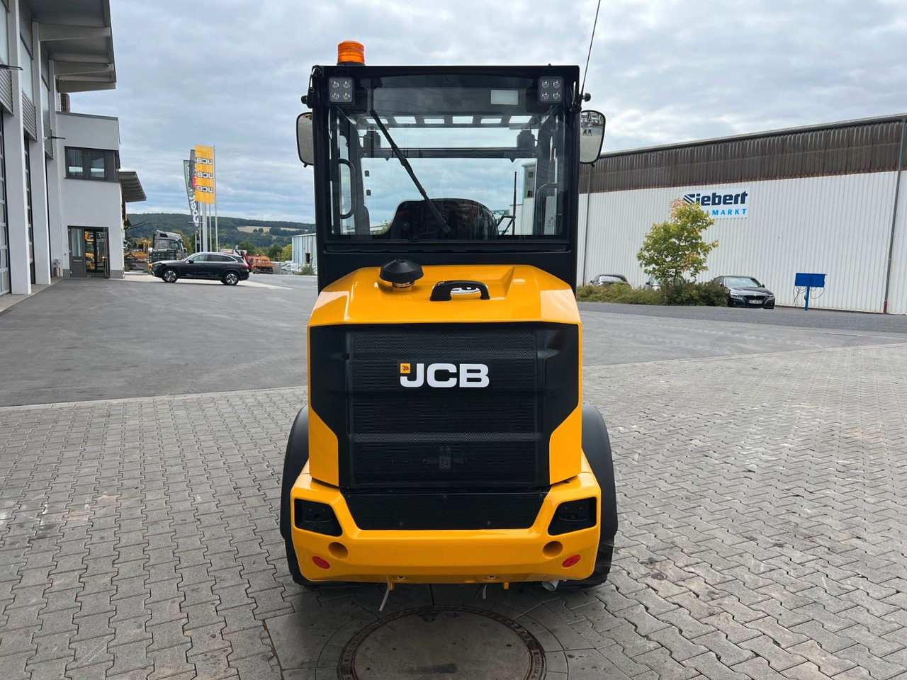 JCB 403 Plus / Neufahrzeug / 2025 / Gabel / Schaufel - Ελαστιχοφόρος φορτωτής: φωτογραφία 5 JCB 403 Plus / Neufahrzeug / 2025 / Gabel / Schaufel - Ελαστιχοφόρος φορτωτής: φωτογραφία 5