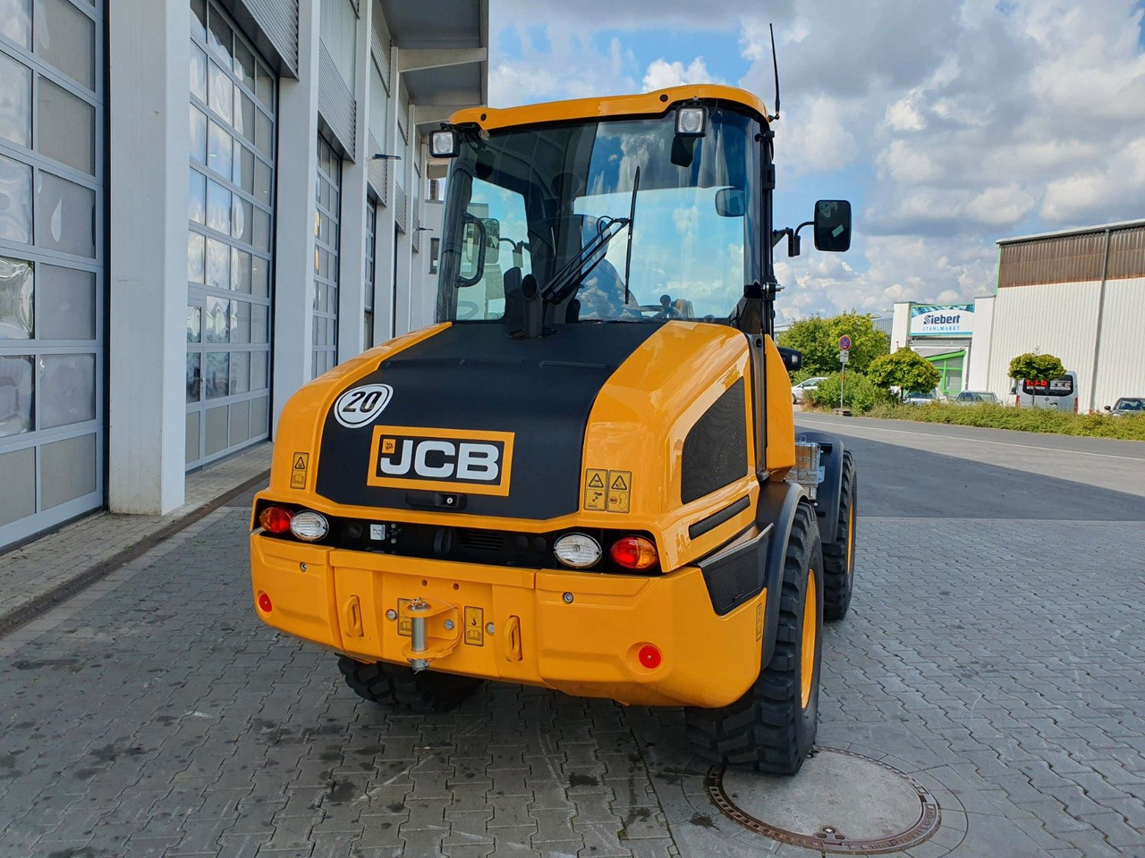 JCB 407 SV / Neufahrzeug / Gabel - Ελαστιχοφόρος φορτωτής: φωτογραφία 4 JCB 407 SV / Neufahrzeug / Gabel - Ελαστιχοφόρος φορτωτής: φωτογραφία 4