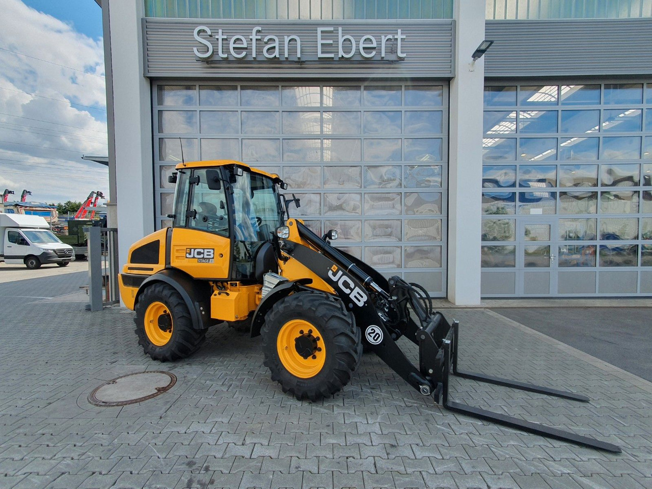 JCB 409 SV / Neufahrzeug / Gabel - Ελαστιχοφόρος φορτωτής: φωτογραφία 1 JCB 409 SV / Neufahrzeug / Gabel - Ελαστιχοφόρος φορτωτής: φωτογραφία 1