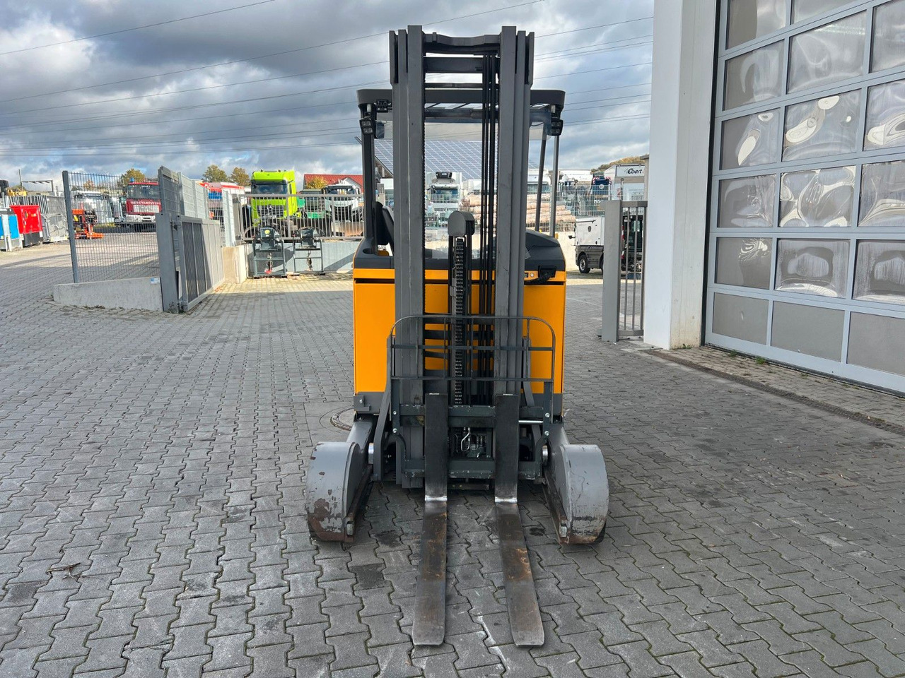 Leasing Jungheinrich ETV C16 / Triplex 5.72m / SS / nur 3.228h / 2016 Jungheinrich ETV C16 / Triplex 5.72m / SS / nur 3.228h / 2016: φωτογραφία 12 Leasing Jungheinrich ETV C16 / Triplex 5.72m / SS / nur 3.228h / 2016 Jungheinrich ETV C16 / Triplex 5.72m / SS / nur 3.228h / 2016: φωτογραφία 12