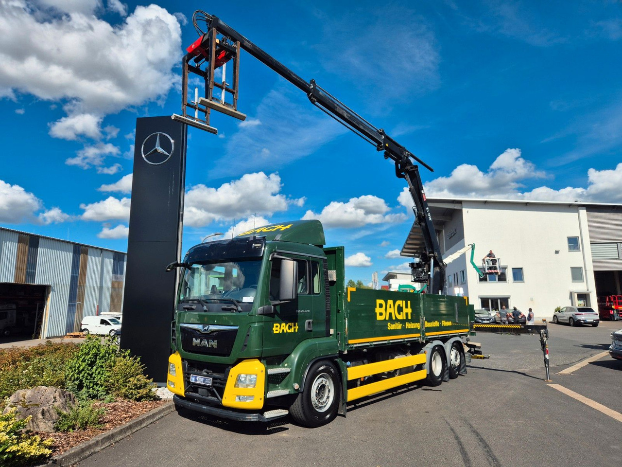 MAN TGS 26.420 6x2-4 LL Hiab 177K PRO 2 Stück - Φορτηγό με γερανό: φωτογραφία 1 MAN TGS 26.420 6x2-4 LL Hiab 177K PRO 2 Stück - Φορτηγό με γερανό: φωτογραφία 1