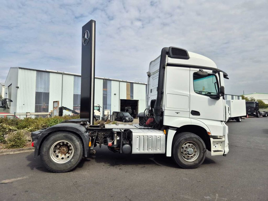 Mercedes-Benz Arocs 1845 LS 4x4 HAD Retarder Hydraulik Navi Mercedes-Benz Arocs 1845 LS 4x4 HAD Retarder Hydraulik Navi - Τράκτορας: φωτογραφία 5 Mercedes-Benz Arocs 1845 LS 4x4 HAD Retarder Hydraulik Navi Mercedes-Benz Arocs 1845 LS 4x4 HAD Retarder Hydraulik Navi - Τράκτορας: φωτογραφία 5