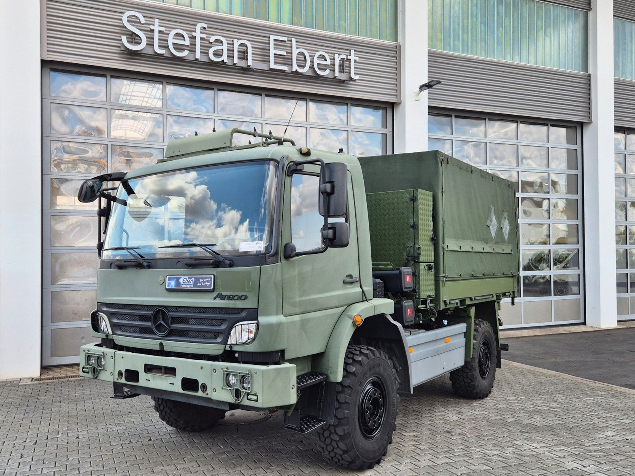 Mercedes-Benz Atego 1018 A 4x4 Singlebereifung 7 Stück vorh. - Φορτηγό μουσαμάς: φωτογραφία 2 Mercedes-Benz Atego 1018 A 4x4 Singlebereifung 7 Stück vorh. - Φορτηγό μουσαμάς: φωτογραφία 2