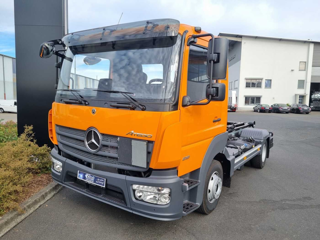 Mercedes-Benz Atego 818 K 4x2 HIAB XR5S3650 AHK Klima - Φορτηγό φόρτωσης γάντζου: φωτογραφία 2 Mercedes-Benz Atego 818 K 4x2 HIAB XR5S3650 AHK Klima - Φορτηγό φόρτωσης γάντζου: φωτογραφία 2