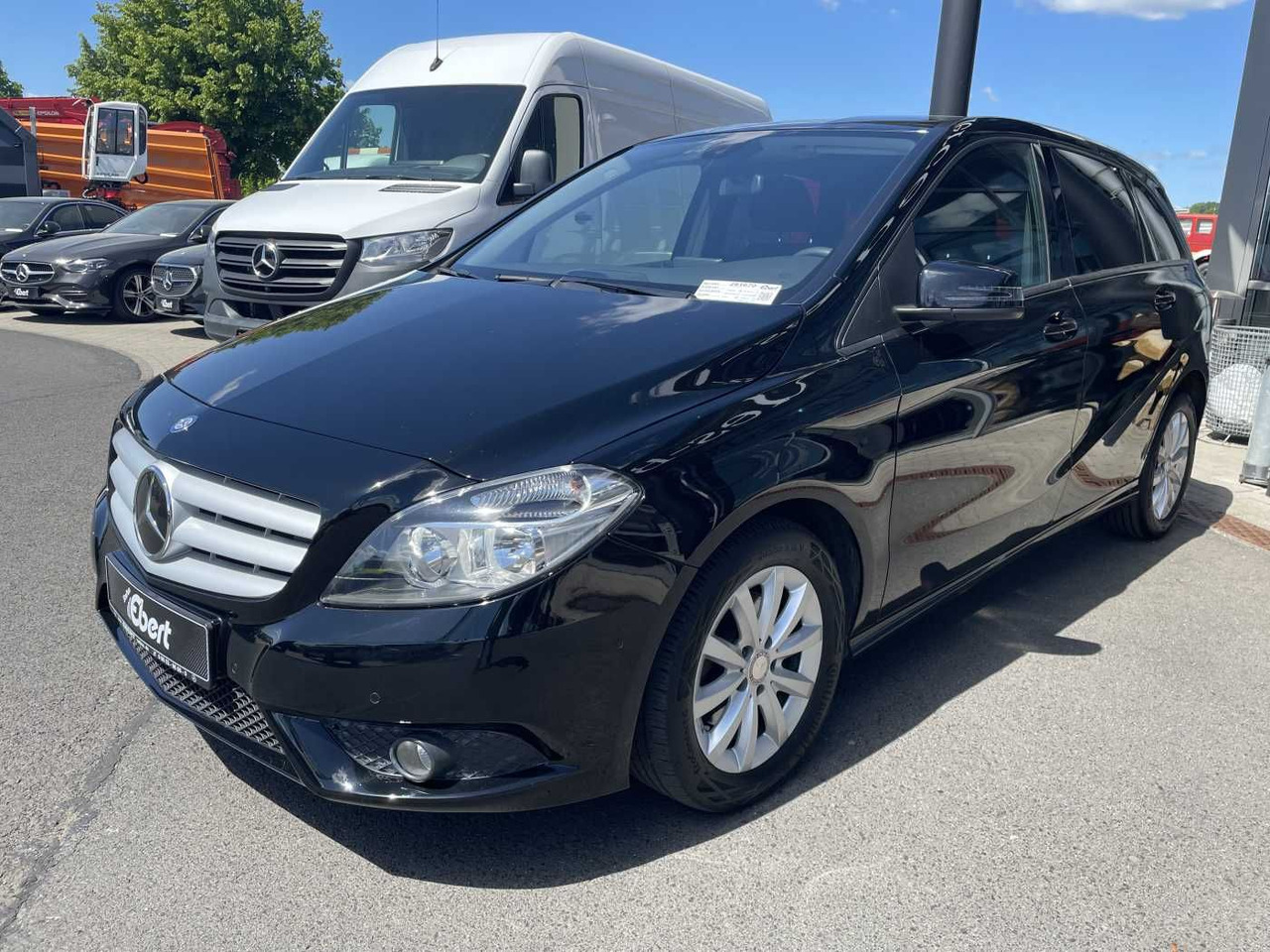 Mercedes-Benz B 200 CDI 7G-DCT Navi+PDC+Klima+SHZ - Αυτοκίνητο: φωτογραφία 2 Mercedes-Benz B 200 CDI 7G-DCT Navi+PDC+Klima+SHZ - Αυτοκίνητο: φωτογραφία 2