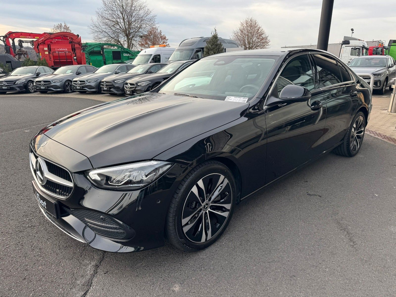 Mercedes-Benz C 220d Avantgarde+Pano+HUD+RFK+TotW+AmbiPrem - Λιμουζίνα/ Sedan: φωτογραφία 3 Mercedes-Benz C 220d Avantgarde+Pano+HUD+RFK+TotW+AmbiPrem - Λιμουζίνα/ Sedan: φωτογραφία 3